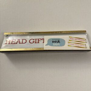 New Head Gift Wrapper Holiday Cheer Captain Sign B19